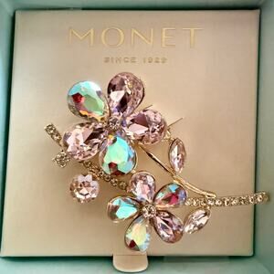 MONET Flower Brooch Pin Gold Tone Rhinestone Pink AB Crystal Figural New in Box